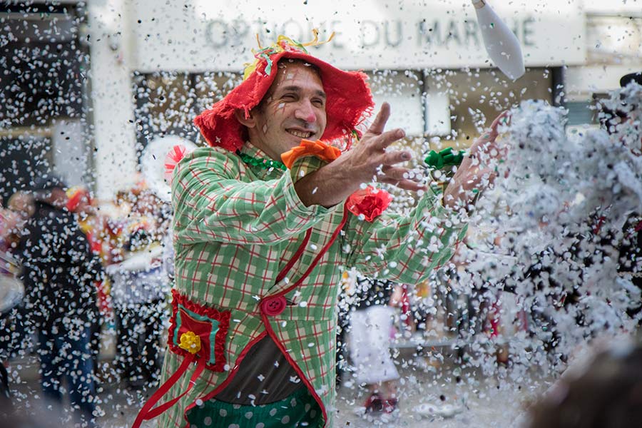 carnaval-clown-defile-draguignan